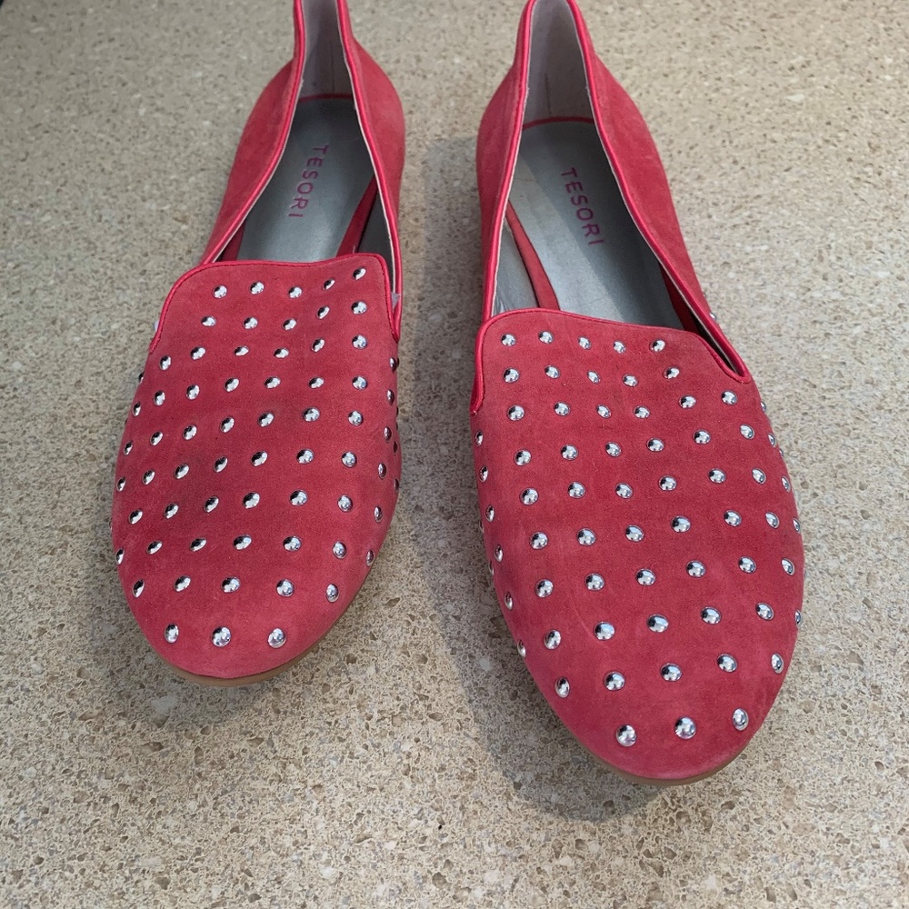 Pair of Tesori  NWT  Size 9.5